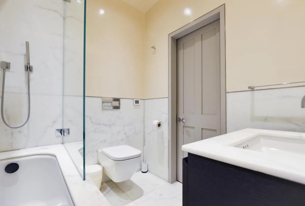 Image 4 of Soho Luxury 1 Bedroom Apartment by Concept Apartments