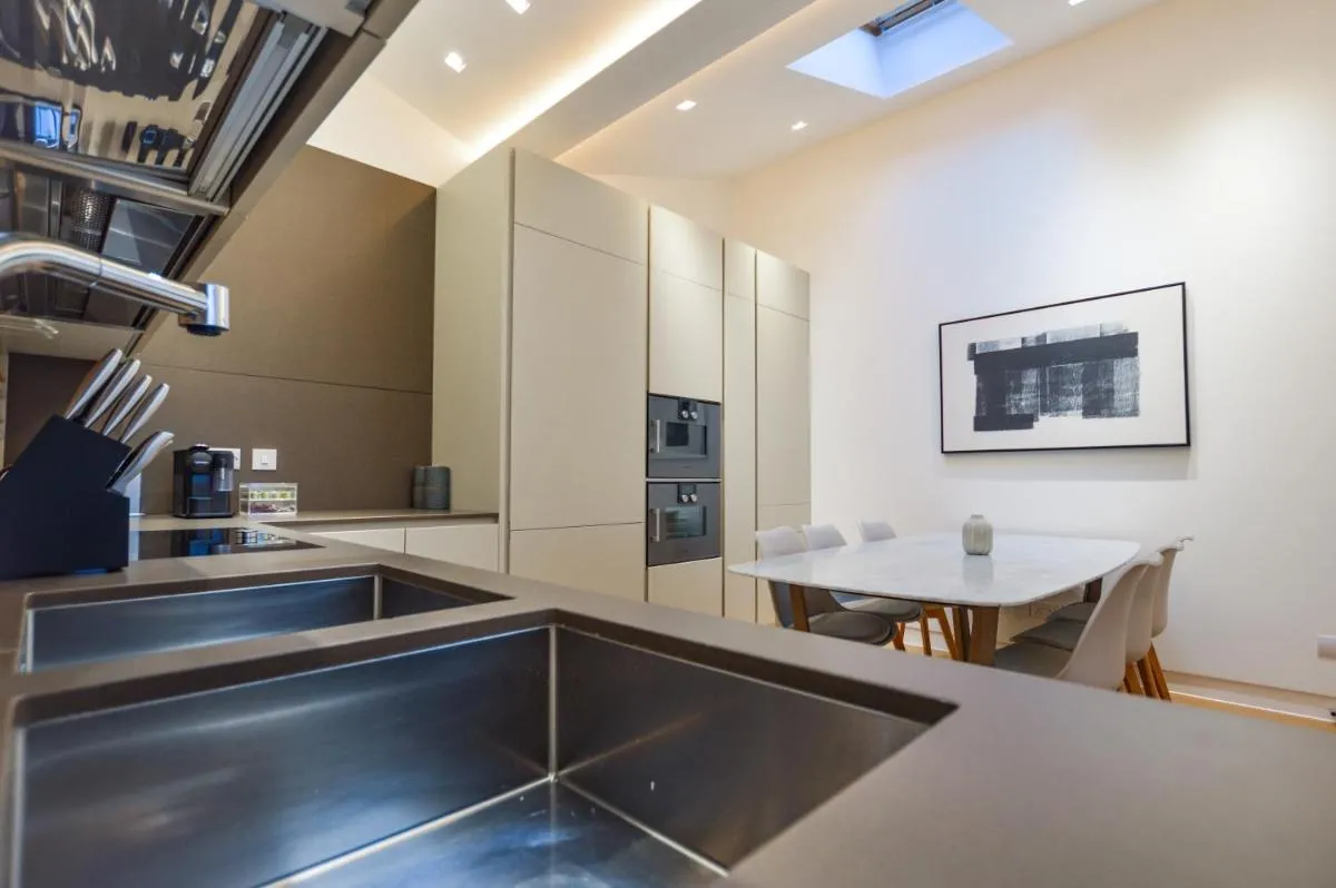 Image 4 of Soho Mews House