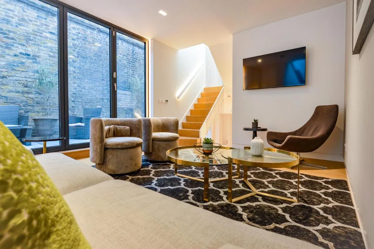 Image 5 of Soho Mews House