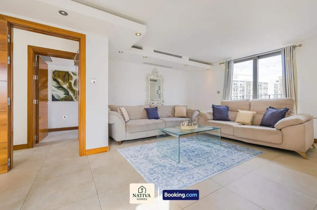 Image 4 of Spacious 2BR, 2BA Apt By Nativa Homes Short Lets & Serviced Accommodation Harrow With Fast WiFi, Kitchen