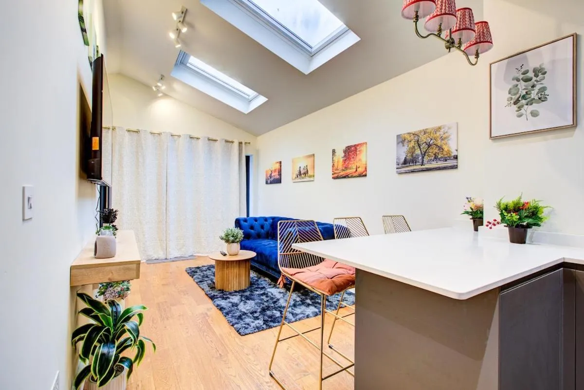 Image 4 of Spacious 2BR flat In Harrow London