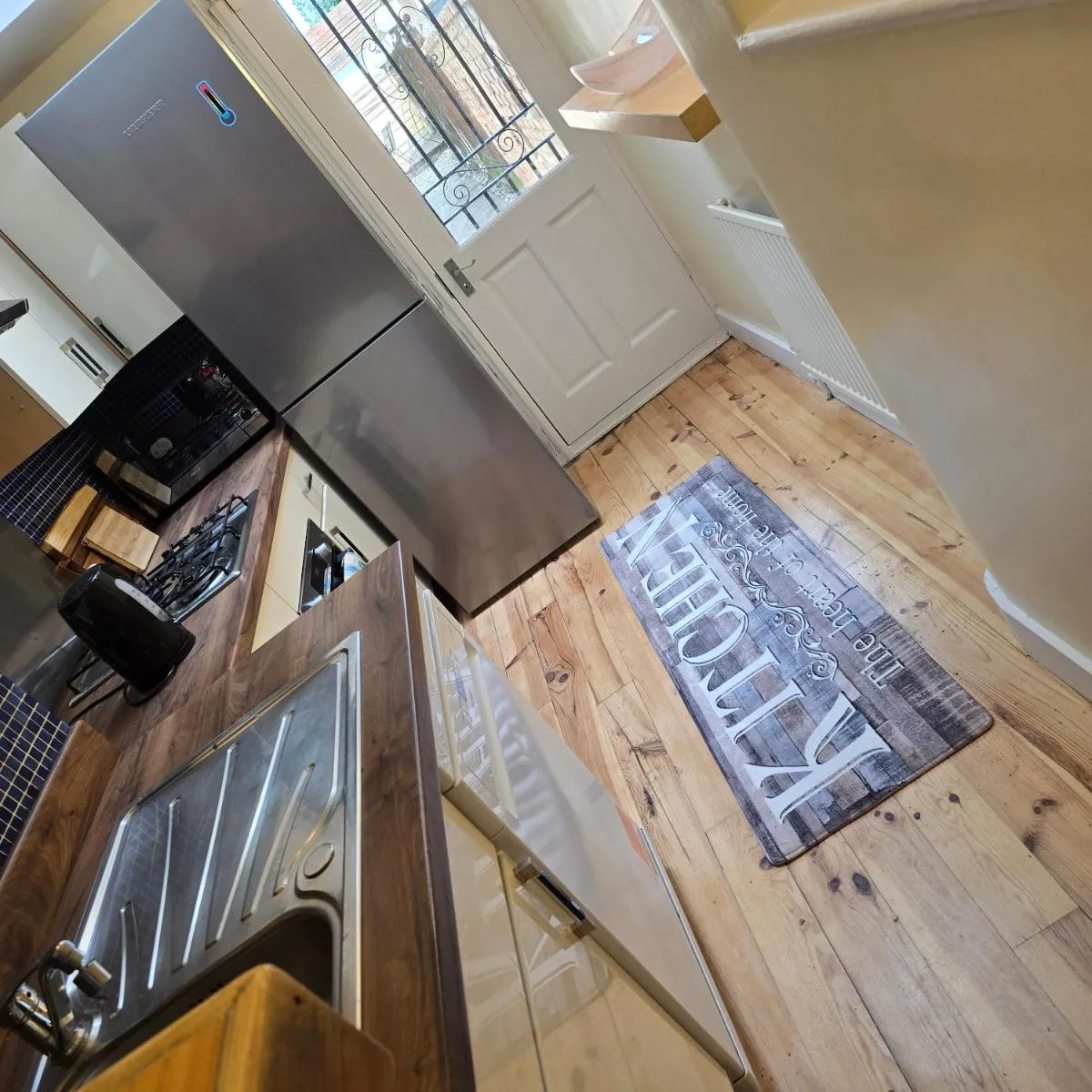 Image 4 of Spacious 3 Double Bedroom Property, Sleeps 8, in South East London