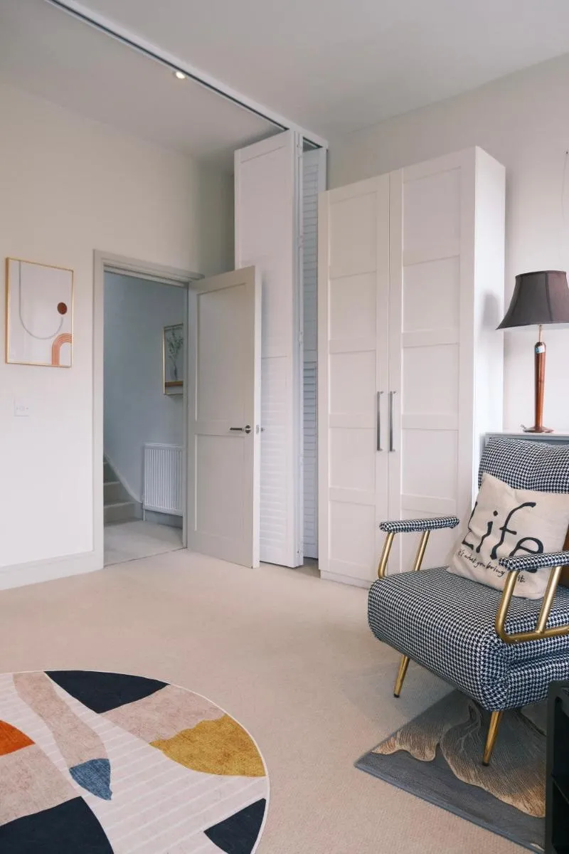 Image 5 of Spacious Duplex Flat West London for Families & Groups