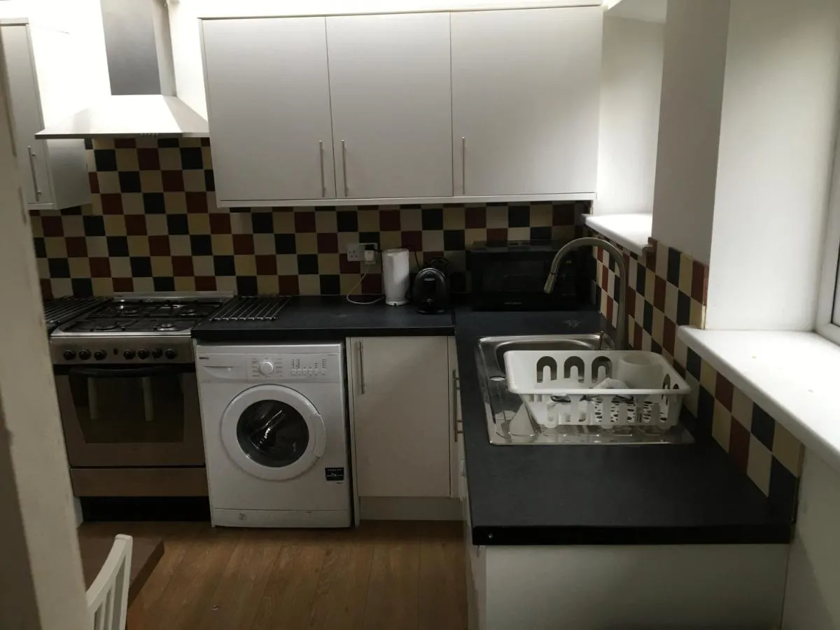 Image 5 of Spacious duplex flat