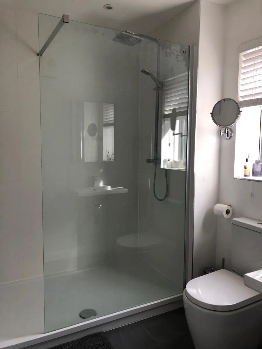 Image 4 of Spacious self-contained flat – 33AS1