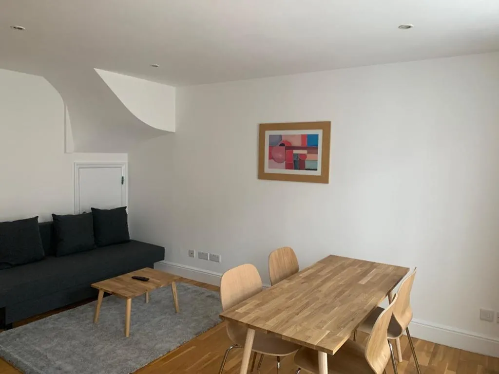 Image 3 of Spaciously renovated 2BD Flat – Camden