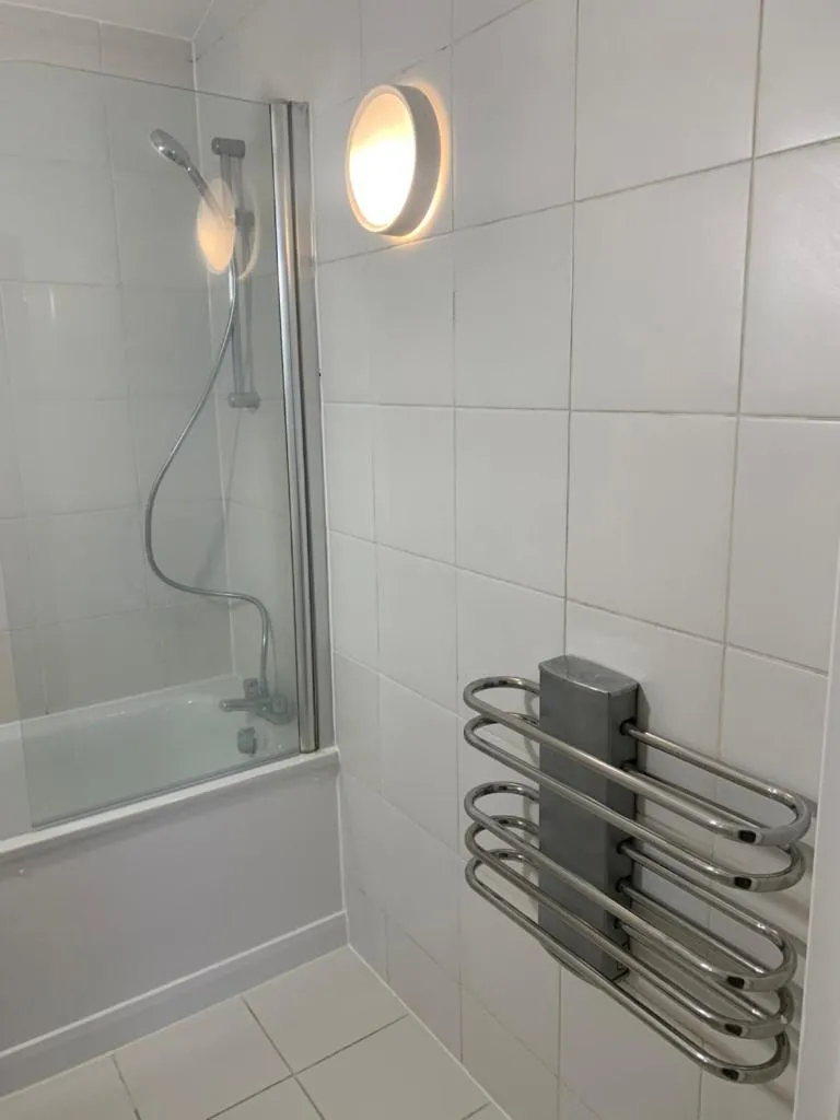 Image 5 of Spaciously renovated 2BD Flat – Camden