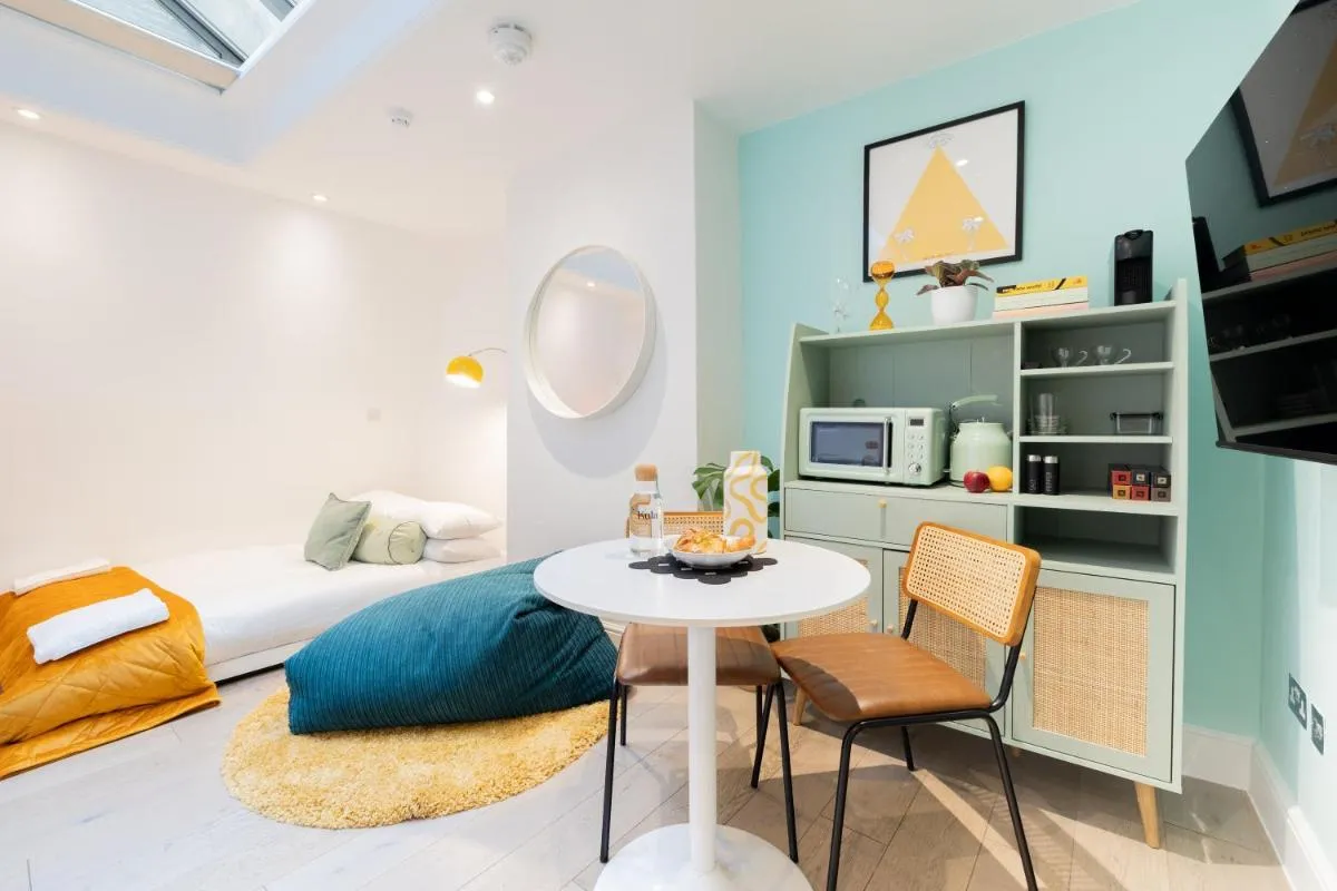 Image 5 of Stay Kula London – Covent Garden Opera House