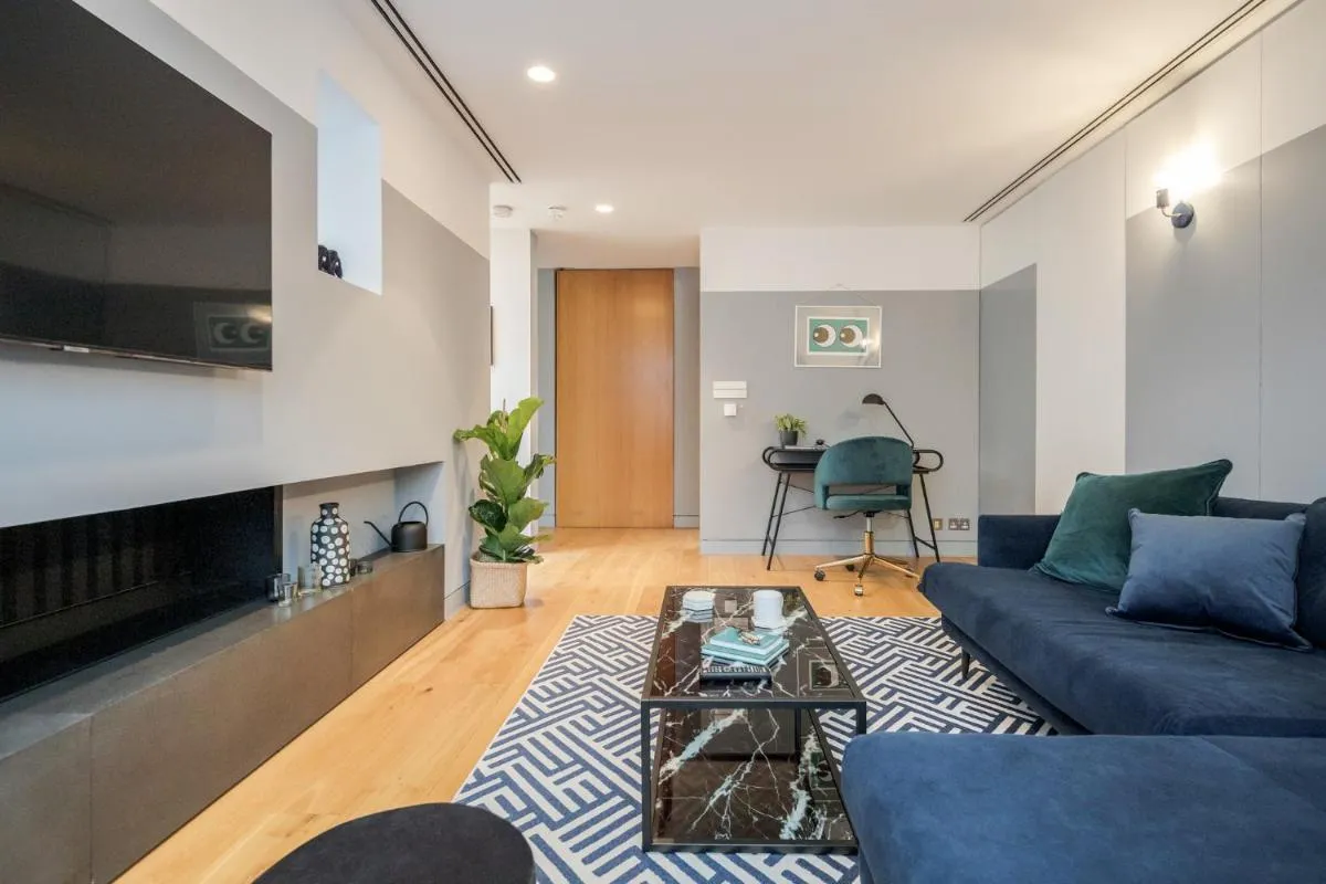 Image 3 of Stay Kula London – Holborn