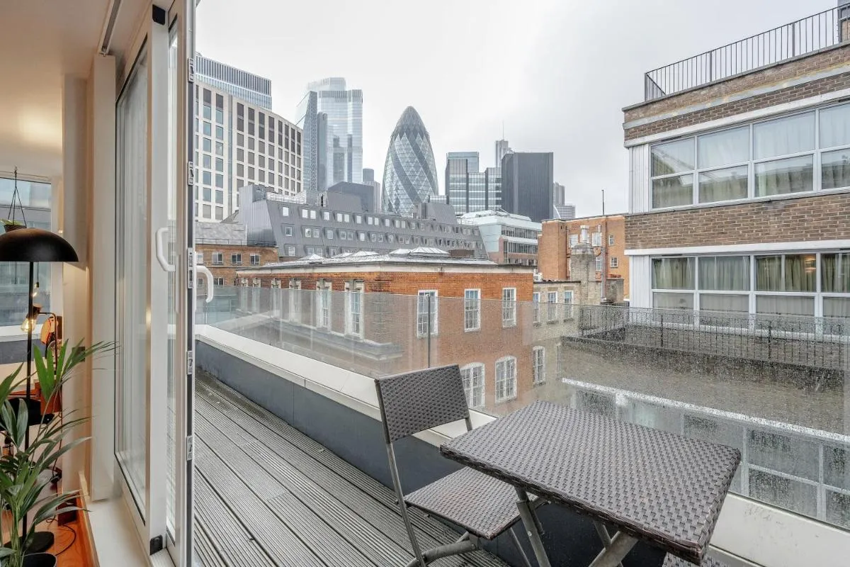 Image 4 of Stay Kula London – Tower Hill
