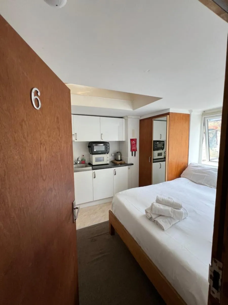 Image 4 of Stay in Bloomsbury