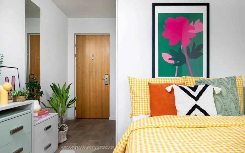 Student Only Modern Ensuite at Station court near Tottenham Hotspur Stadium