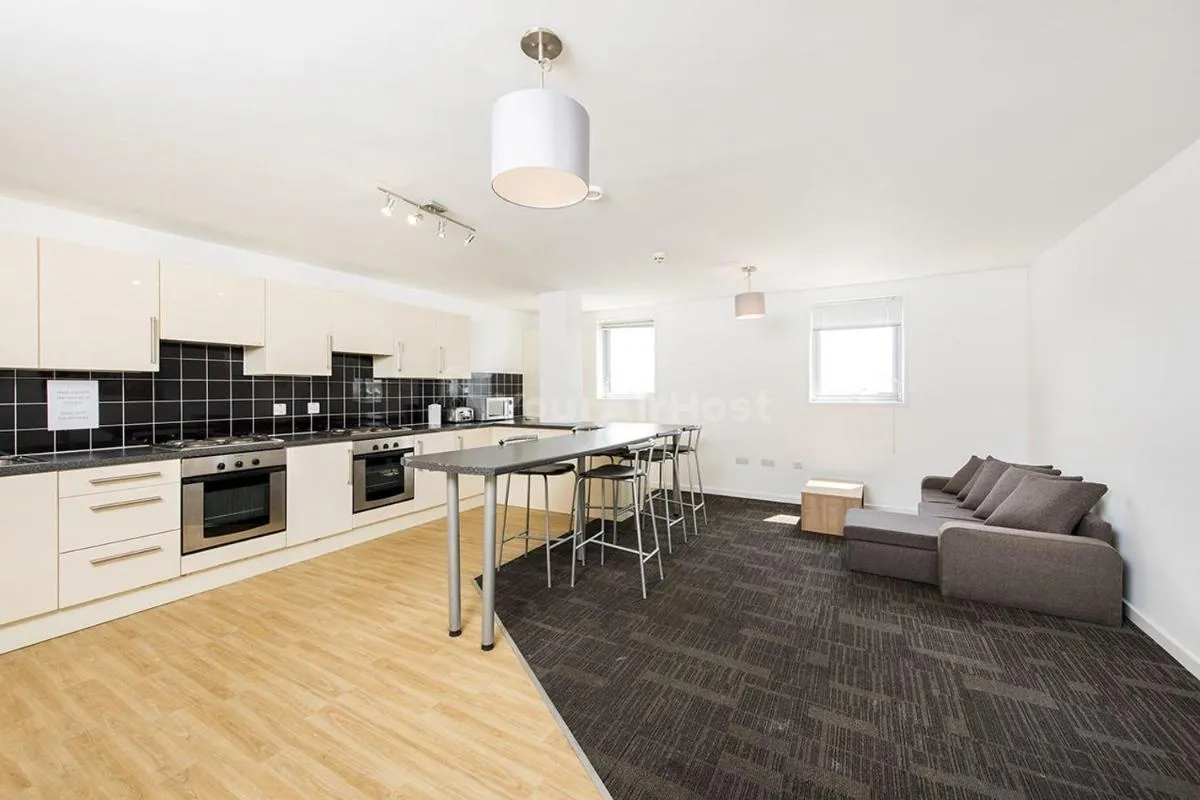 Image 4 of Students Only Private Bedroom and Studios at AXO Islington
