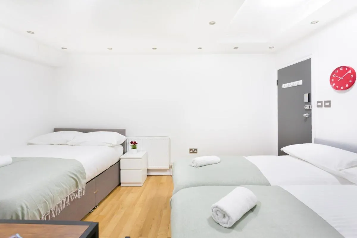 Image 2 of Studio9 Rooms – Next to Emirates Stadium – Budget Rooms with Shared Bathroom