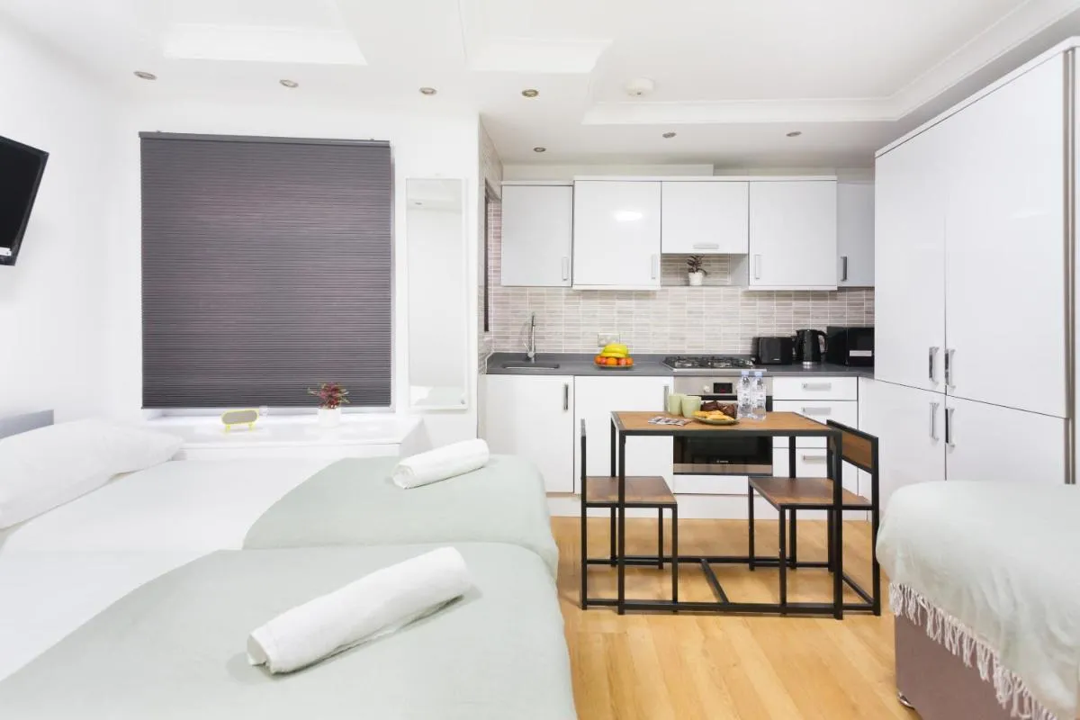 Image 3 of Studio9 Rooms – Next to Emirates Stadium – Budget Rooms with Shared Bathroom