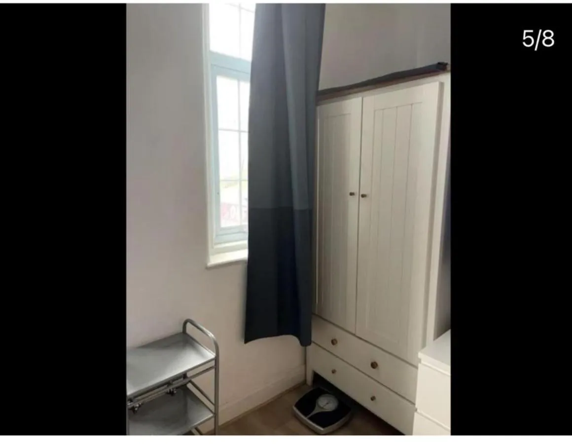 Image 5 of Studio Flat London NW11