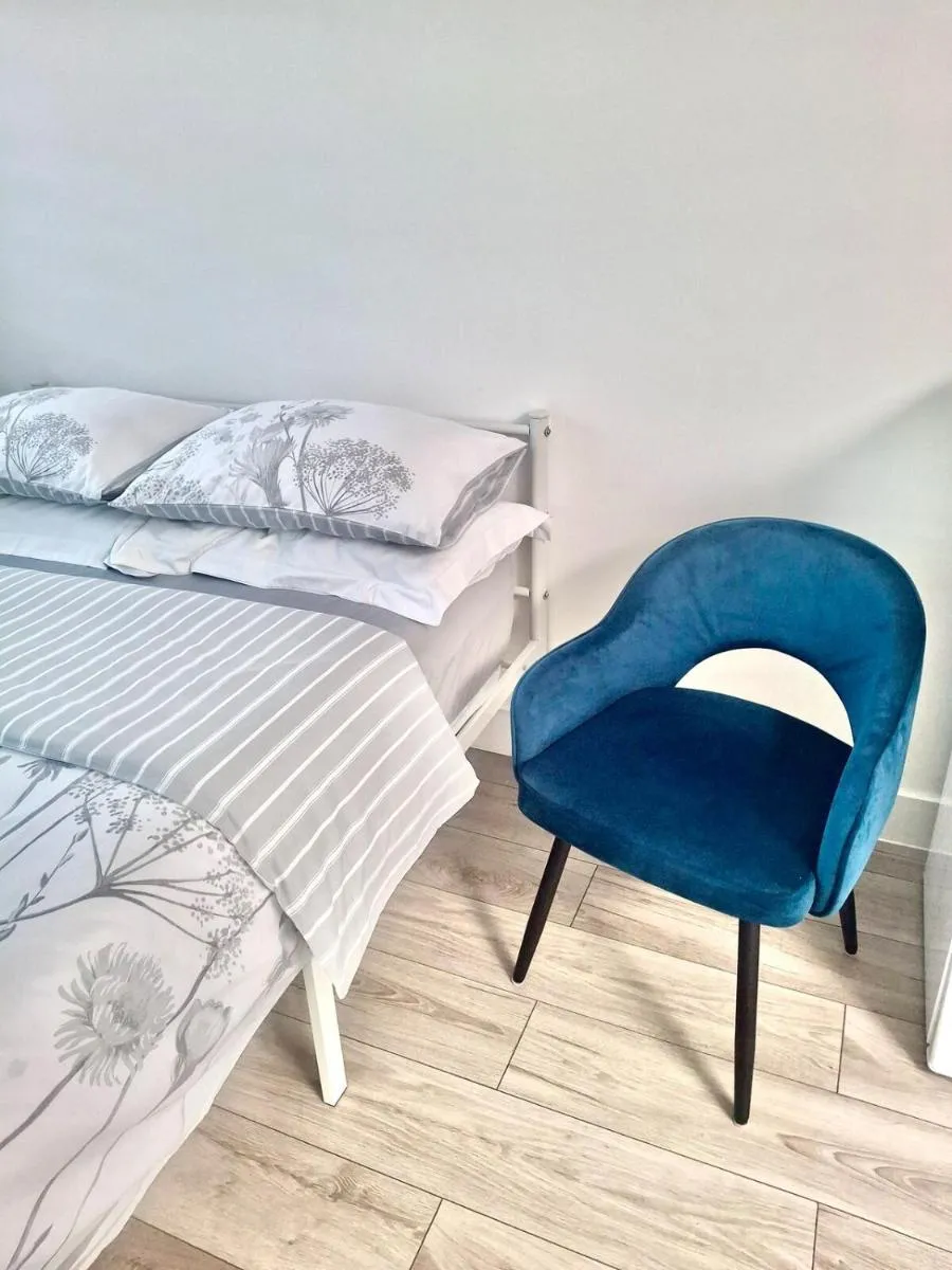 Image 4 of Studio flat close to Heathrew Airport