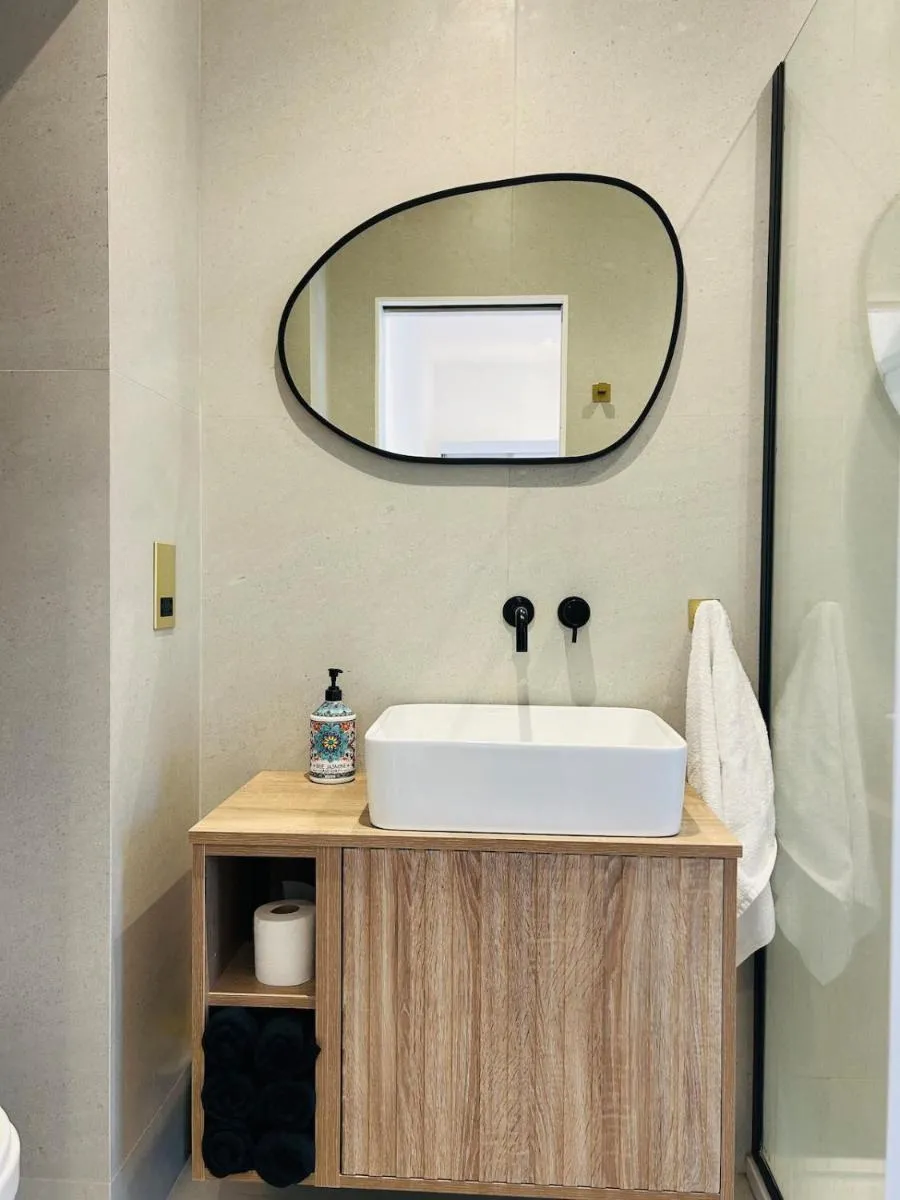 Image 5 of Studio flat in Fitzrovia