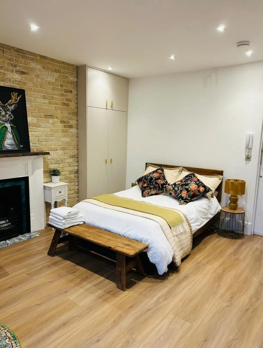 Image 4 of Studio flat in Fitzrovia