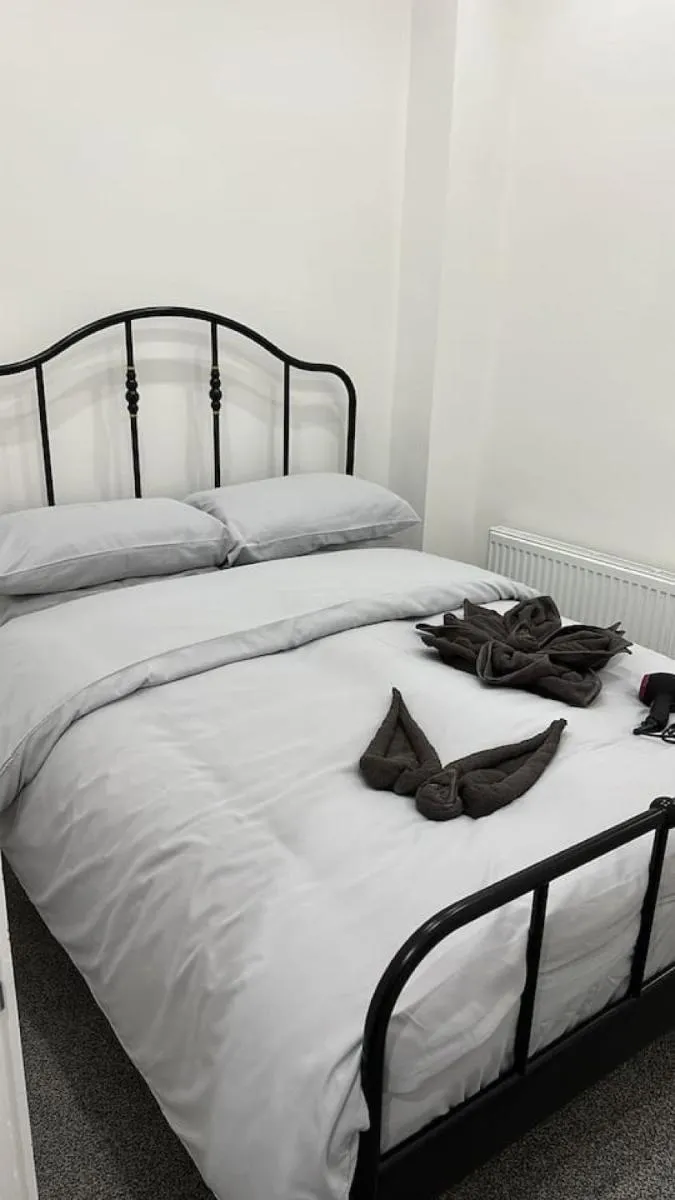 Image 3 of Studio in London City