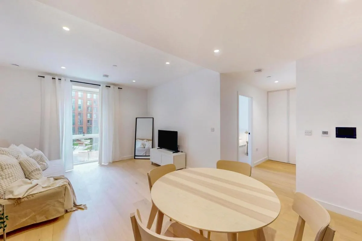 Image 5 of Stunning 1 Bed – 16 Min Walk to Brent Cross Tube