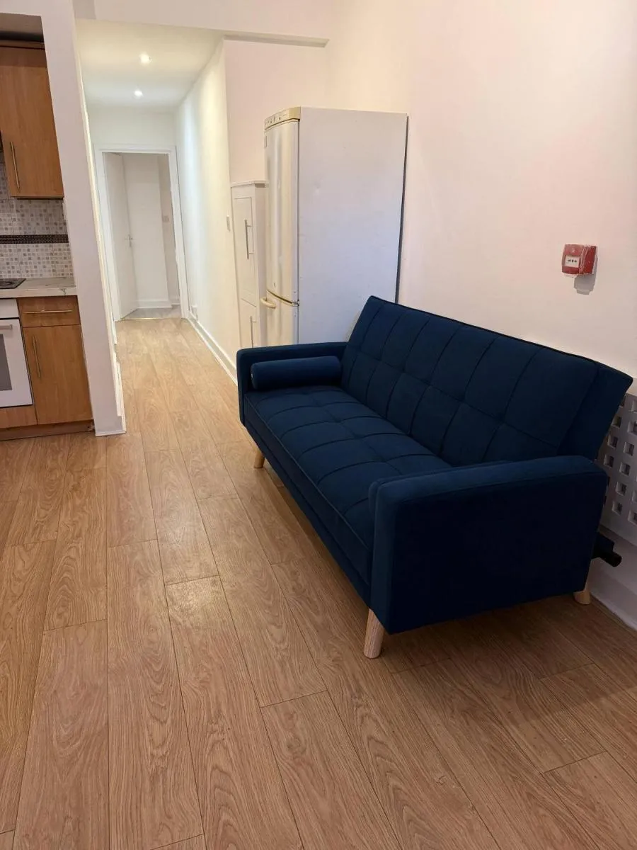 Image 4 of Stunning 2 Bedroom Apartment in Central London
