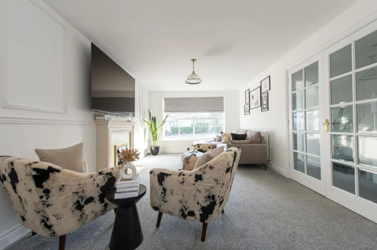 Image 5 of Stunning 5 bedroom detached house in Hornchurch