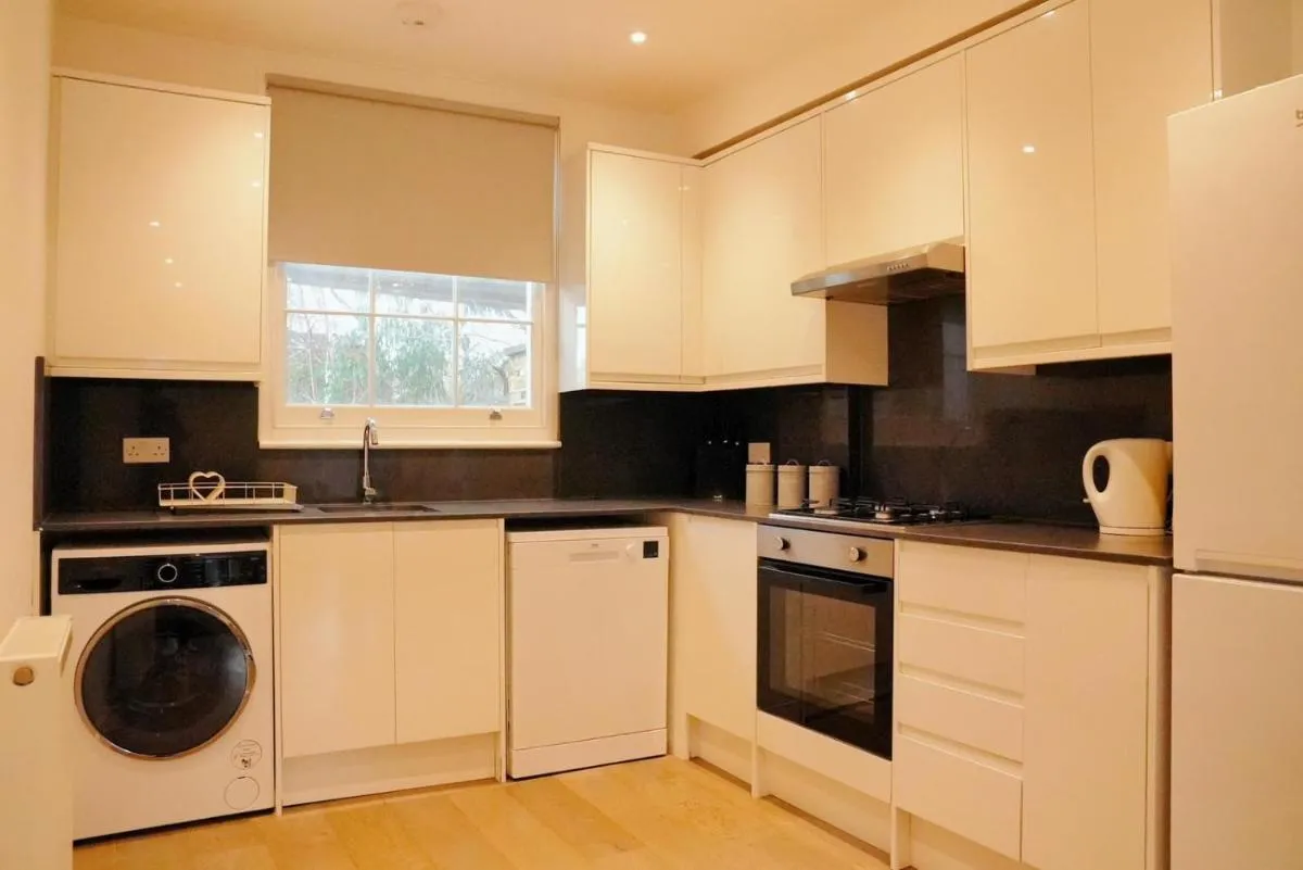 Image 4 of Stunning Flat – Close Kings Cross – Free Wi-Fi