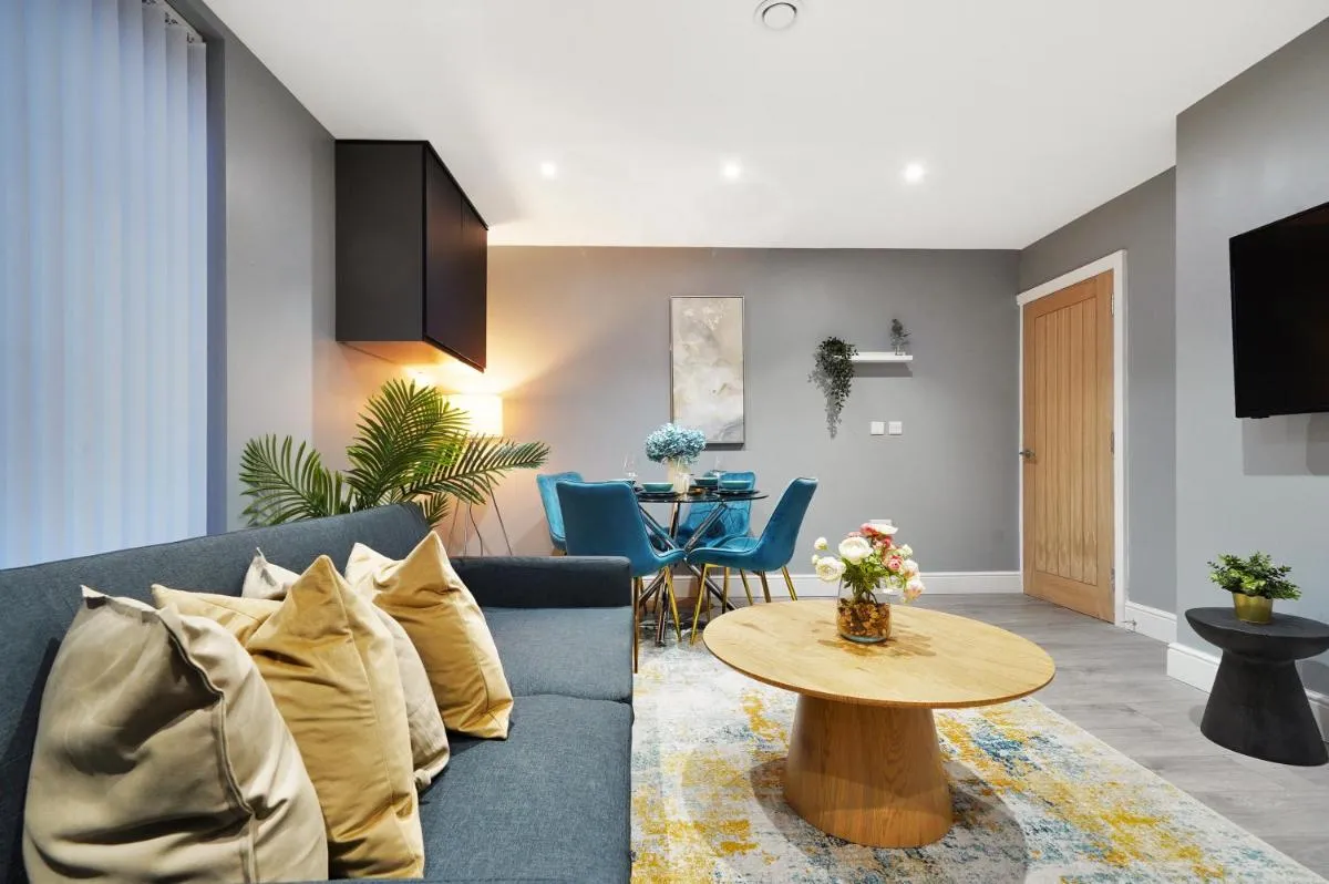 Image 5 of Stunning Modern London Apartments