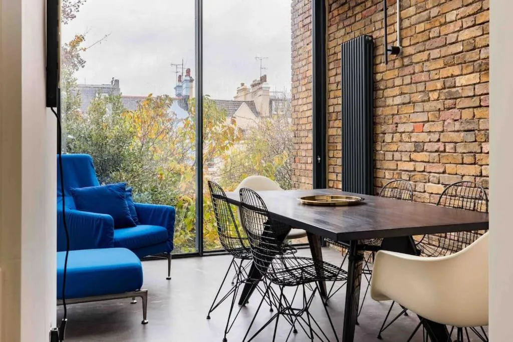 Image 4 of Stunning Notting Hill, 3 BD, fine Street, Garden