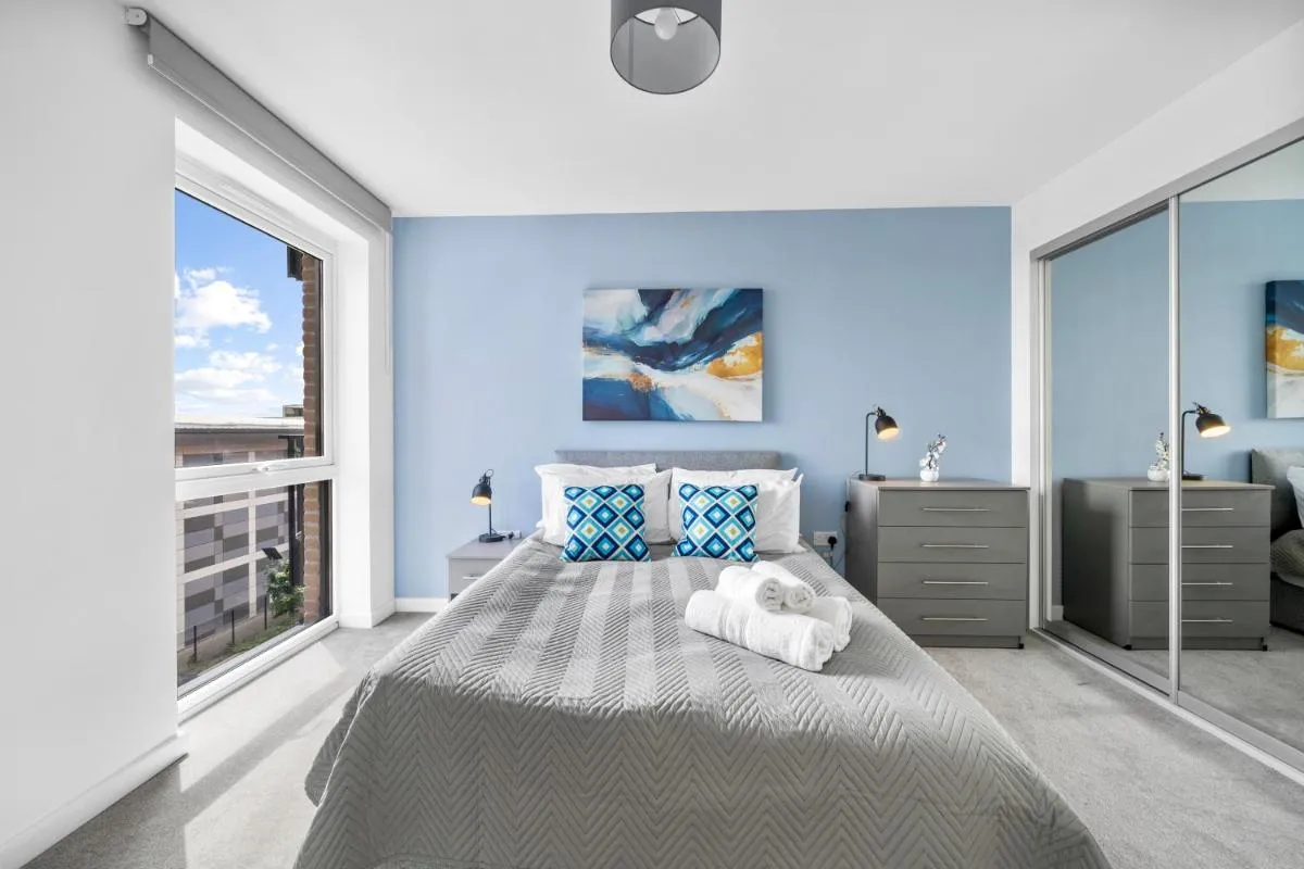 Image 2 of Stylish 1BR Flat in Hayes 4 Guests-5 Min to Heathrow#20 Min to Central London