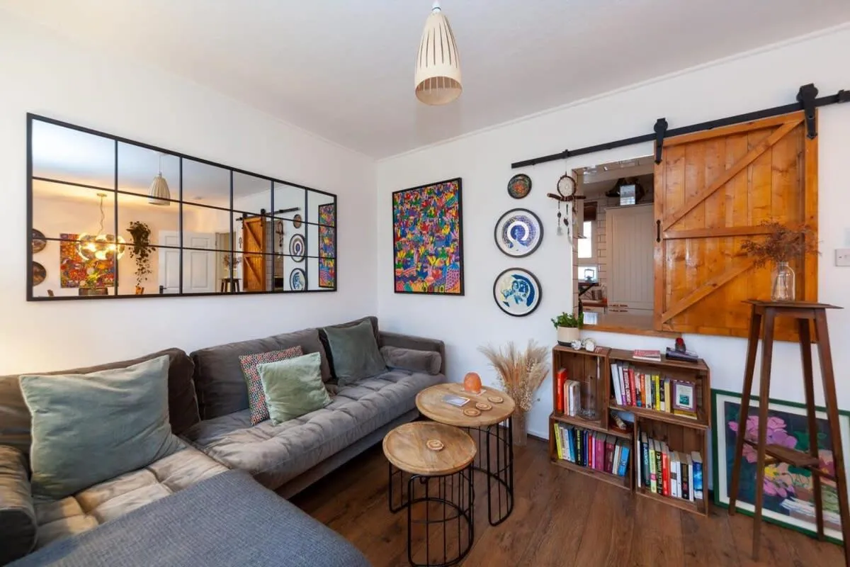Image 5 of Stylish 1 Bedroom Apartment in Hackney