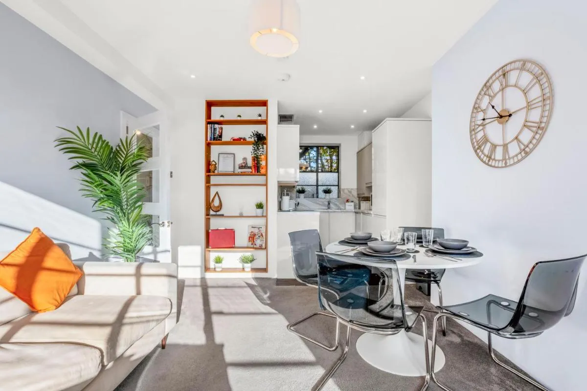 Image 4 of Stylish 2-Bed Apartment In Shoreditch