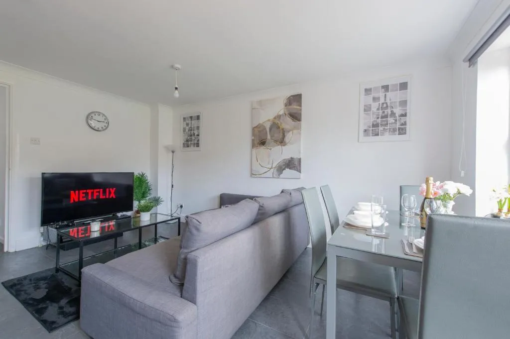 Stylish 2 Bed House near O2 Arena, Excel & City Airport
