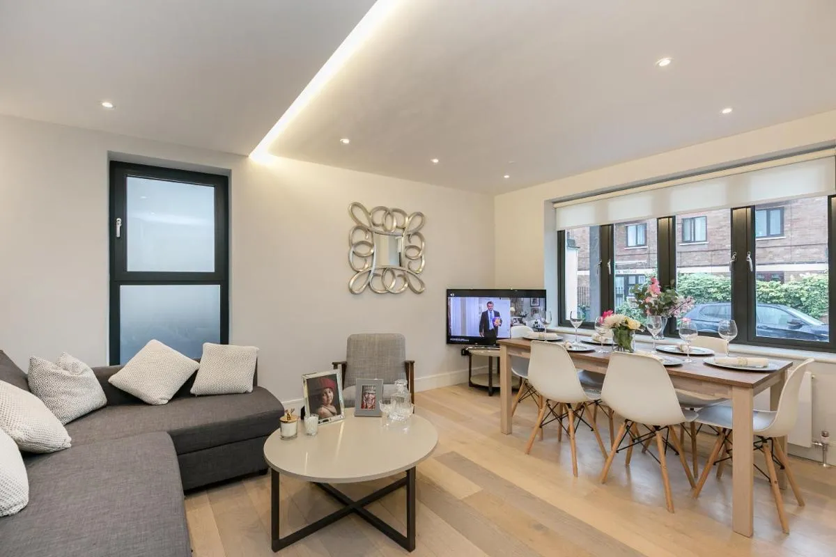 Image 5 of Stylish 3BR Bohemian Retreat by Portobello