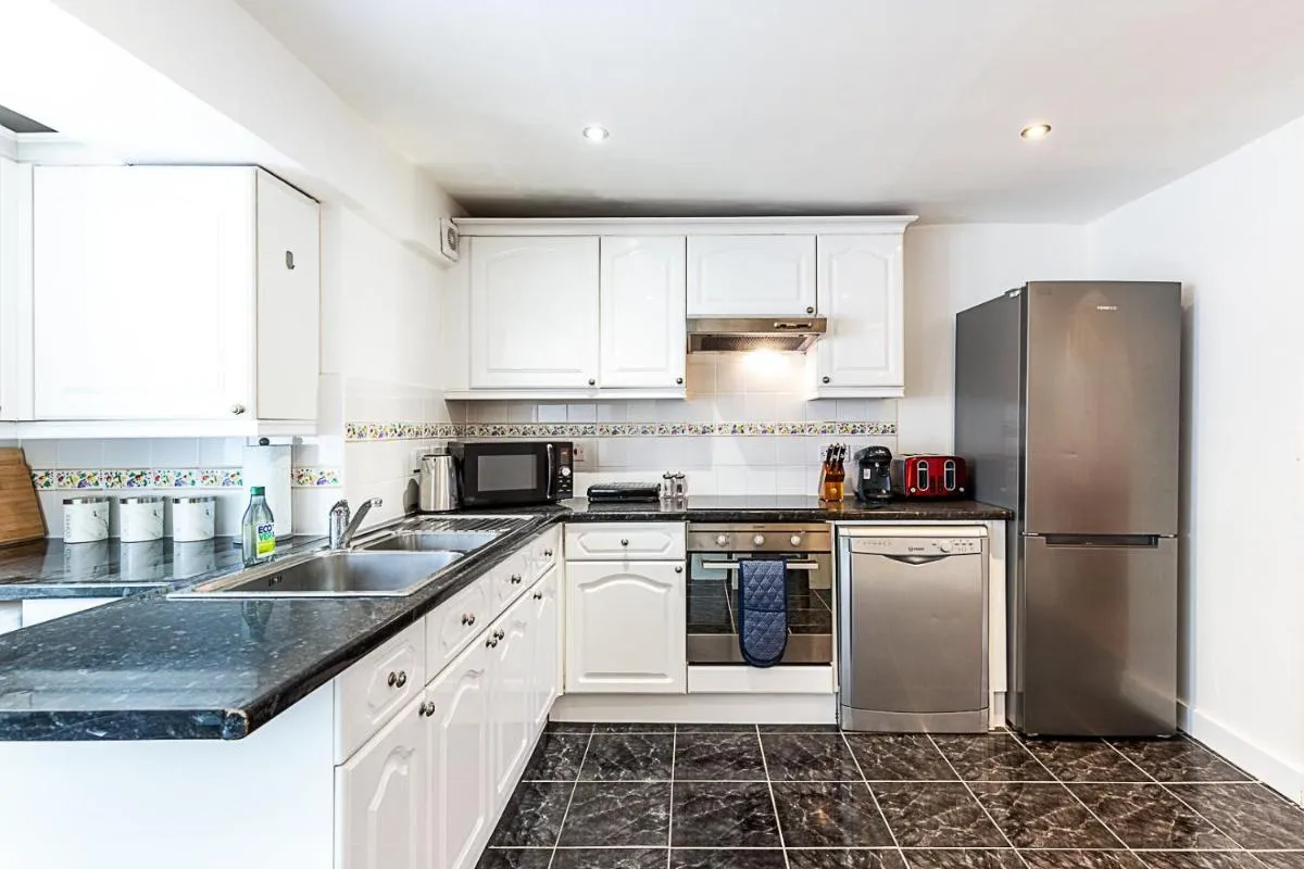 Image 5 of Stylish Earl’s Court Getaway