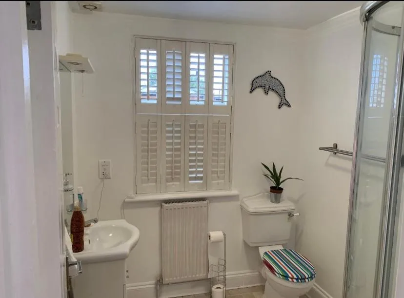 Stylish Modern Studio, Mock Georgian House, Heart of Trendy Hackney & London