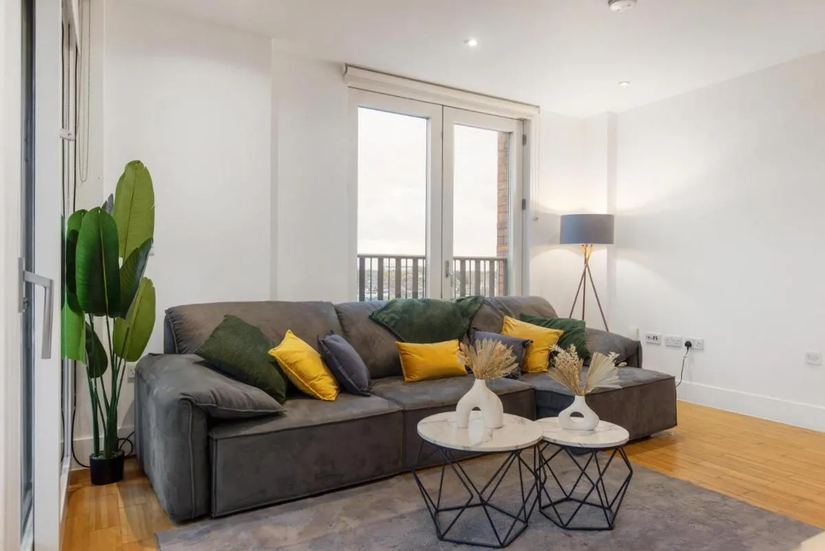 Image 5 of Stylish New-Build 1-Bed Retreat for 4 In The Heart of Brixton, Easy London Access