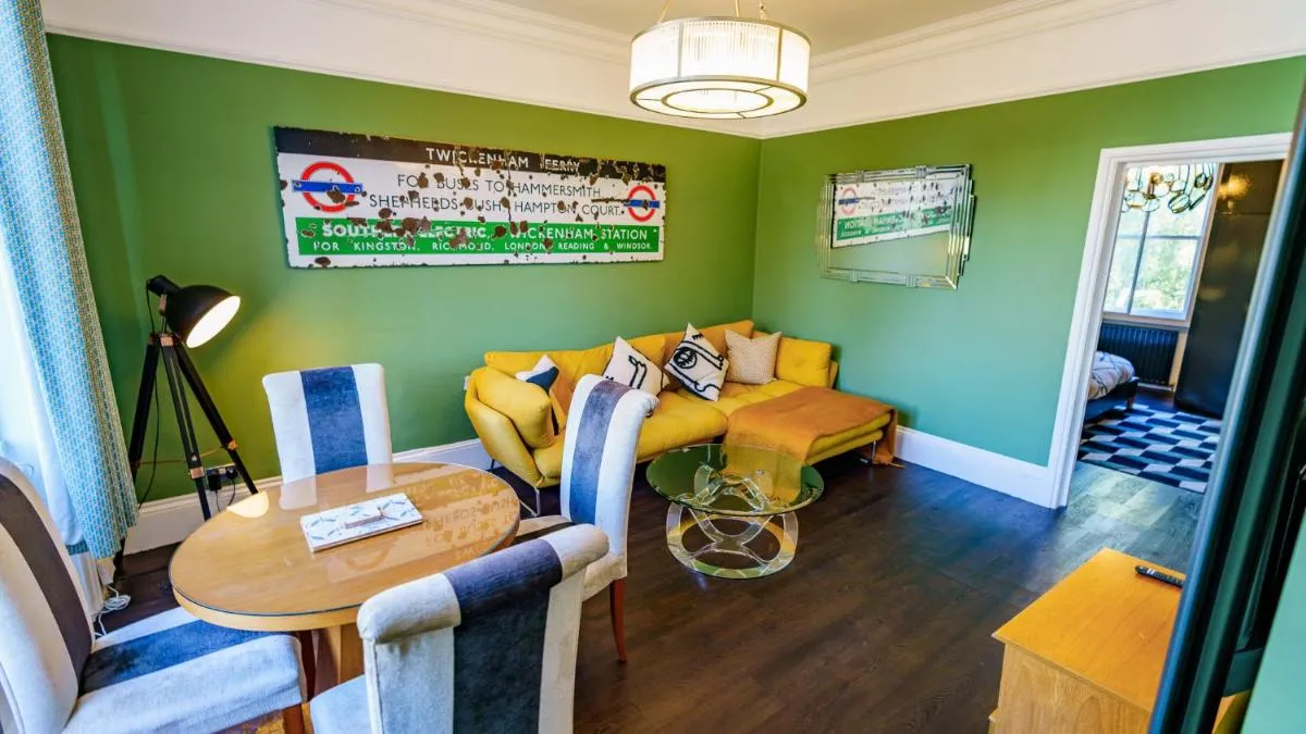 Image 4 of Stylish One Bedroom Flat in Kensingston London