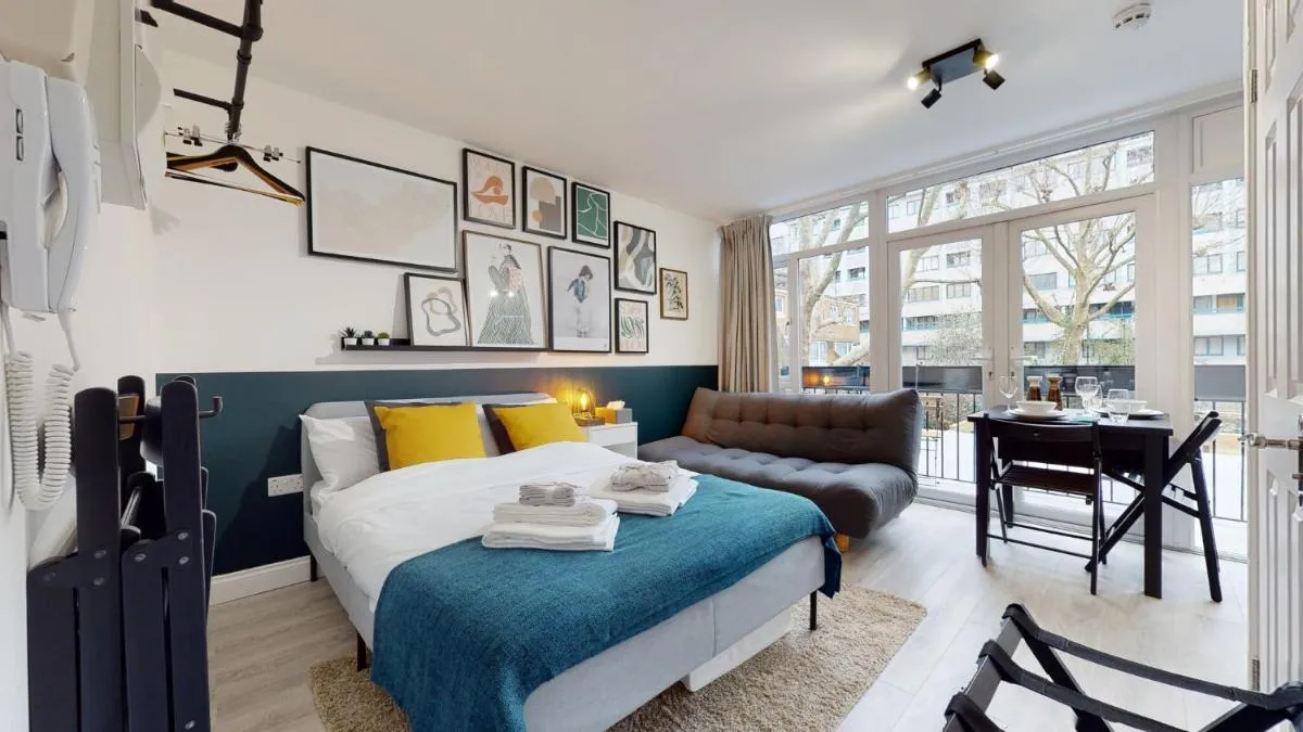 Image 4 of Stylish Studios near Regents Park!