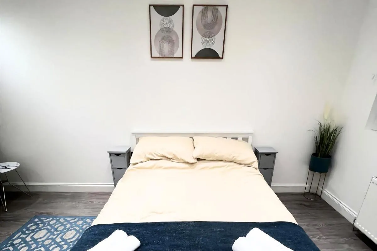 Image 5 of Stylish and Cozy flat in London