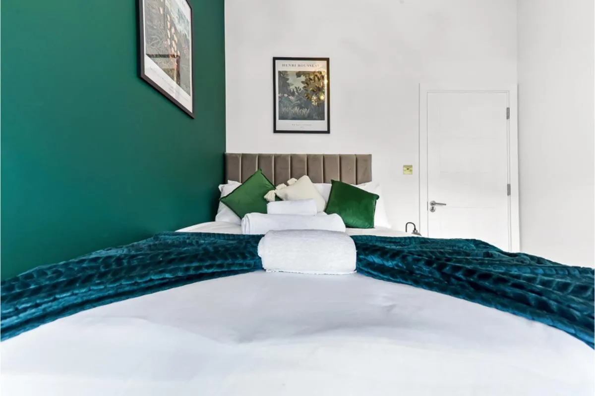 Image 4 of Stylish and Family Friendly 3 Bedroom Apartment