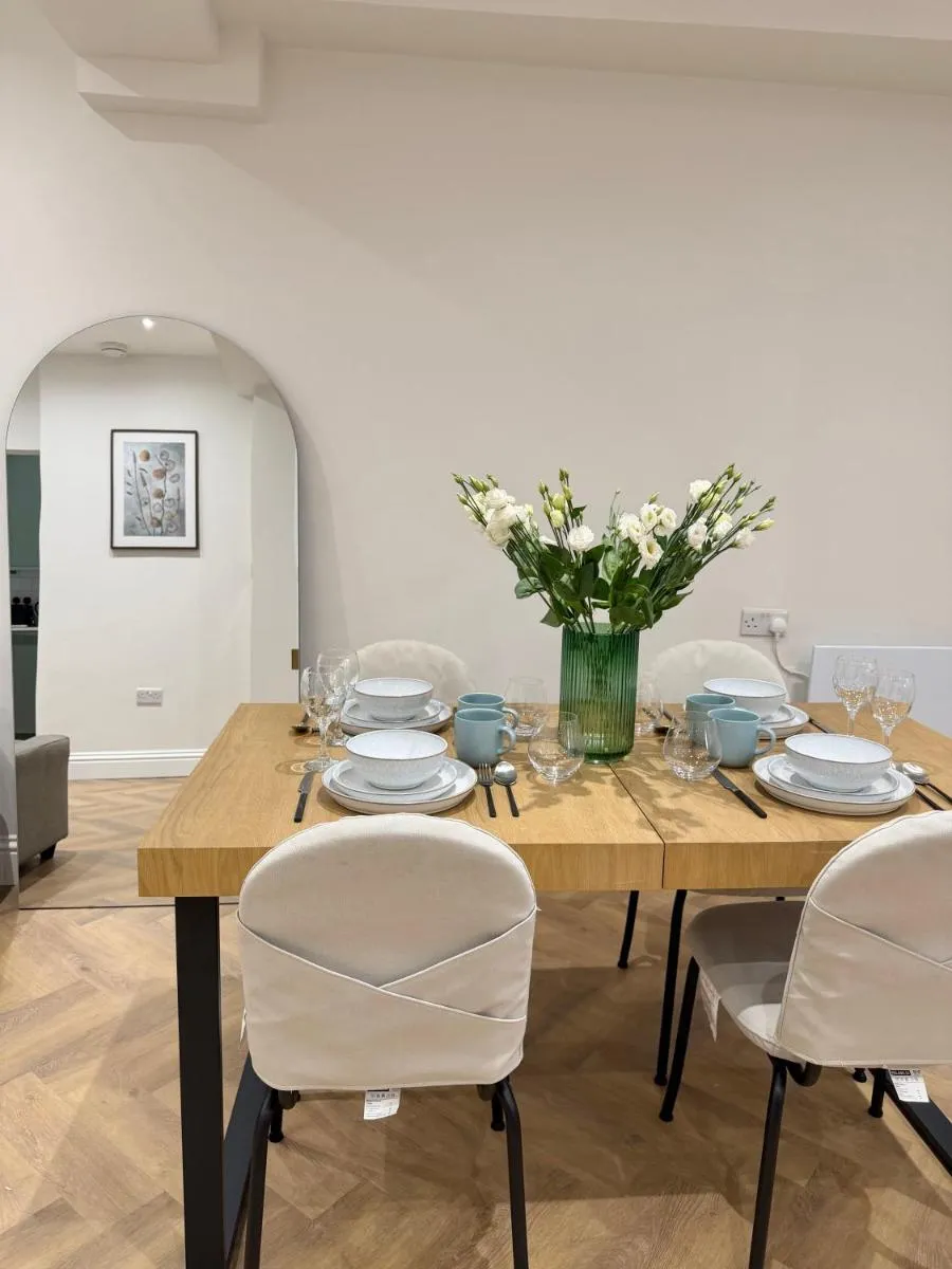 Image 5 of Stylish and Modern 1 Bedroom Flat in Pimlico