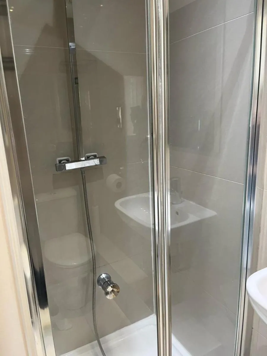 Image 5 of Stylish and cosy 1-bed flat