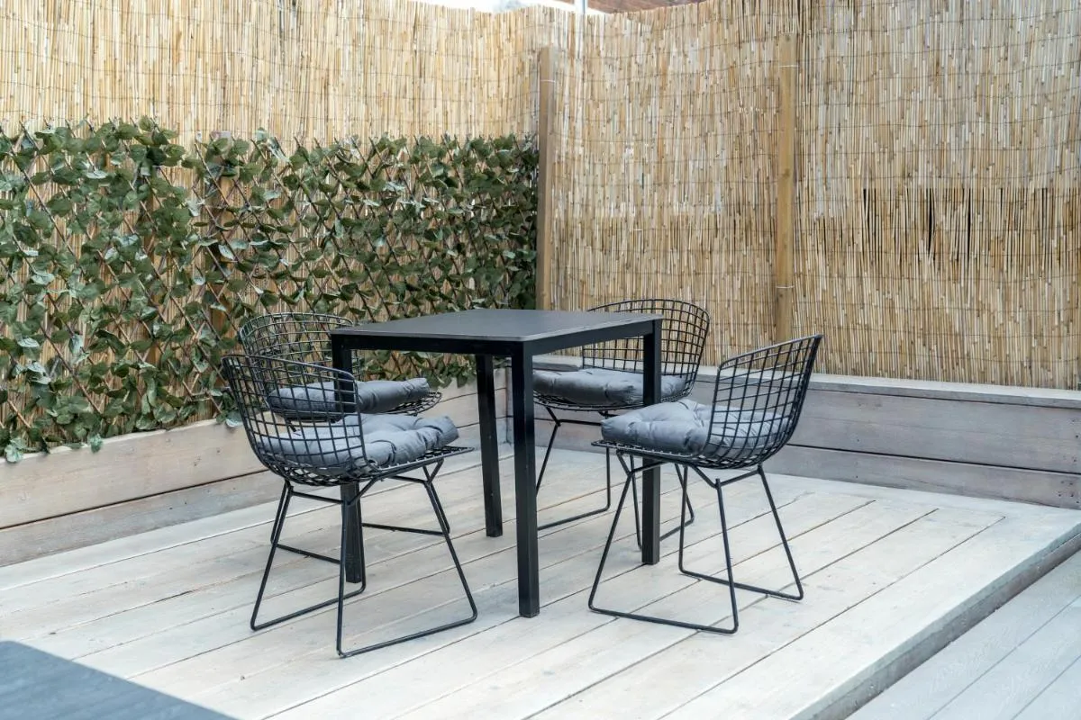 Image 5 of Stylish apartment in the heart of Kingston Town Centre