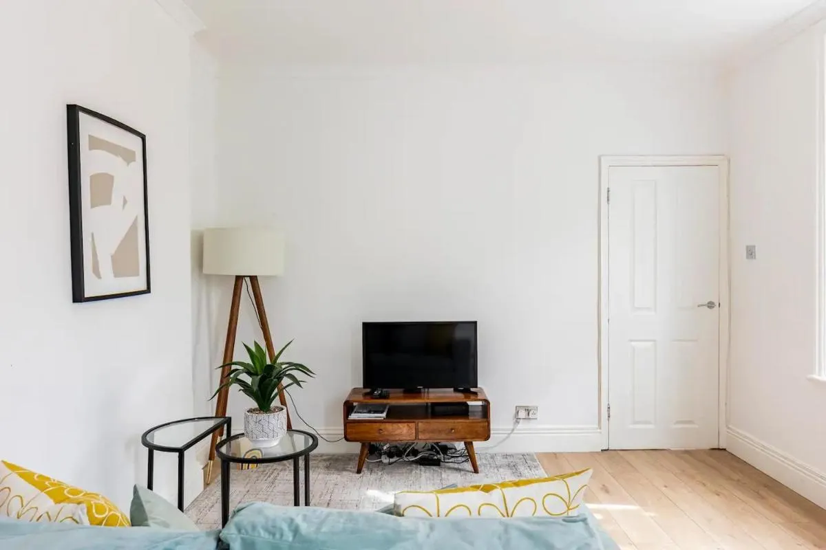 Image 5 of Stylish one bedroom apartment in Greater London