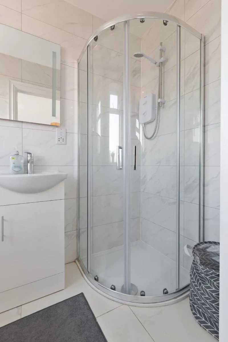 Image 4 of Superb Apartment with parking