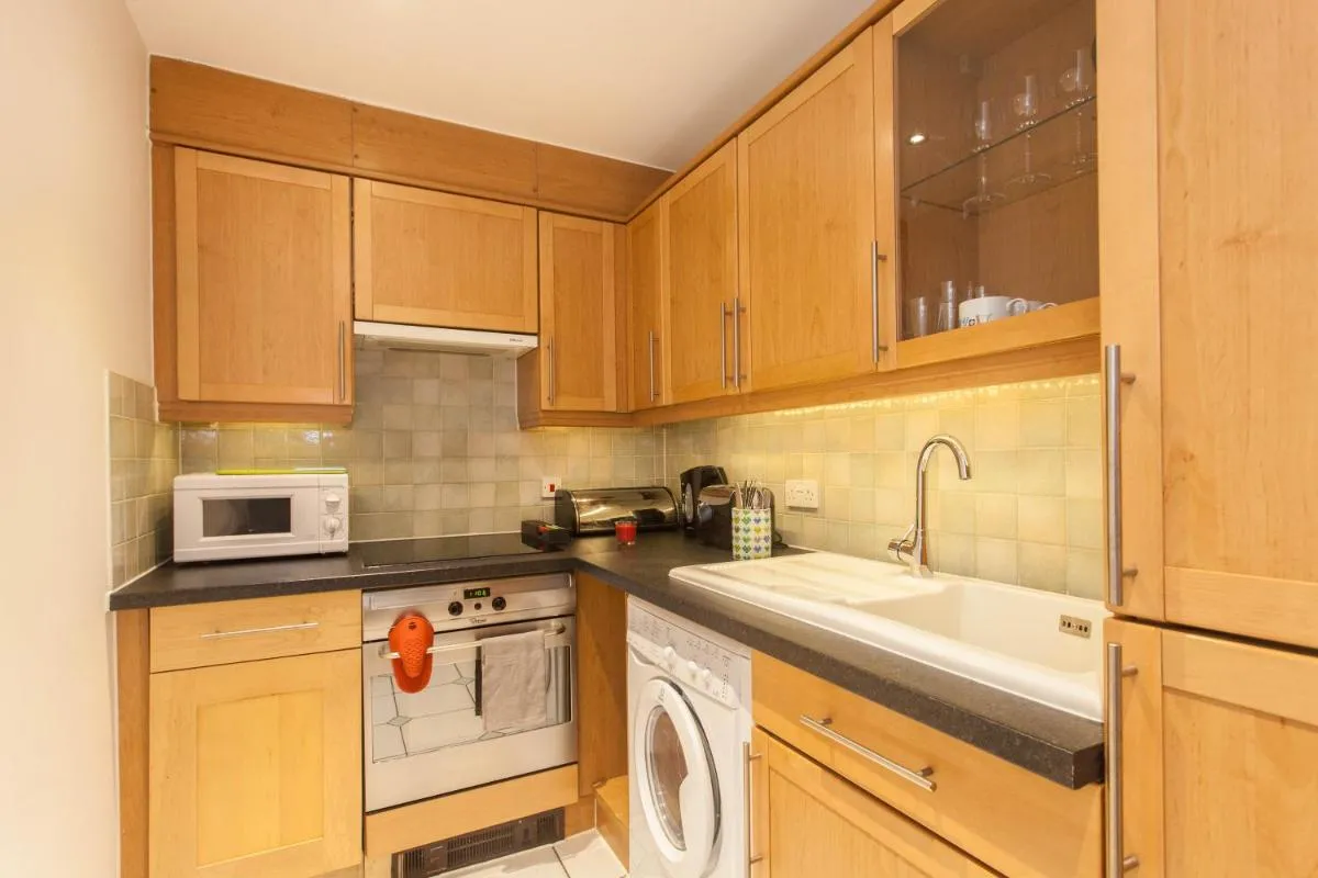 Image 4 of Superior 2 Bedroom apartment St Paul’s City of London