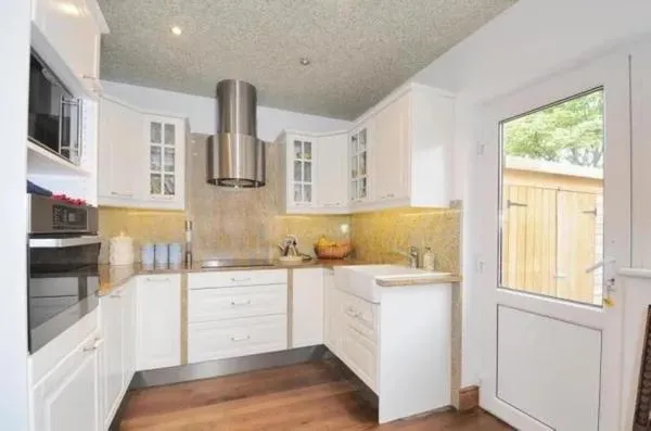 Image 4 of TJ Homes – Luxury Studio Suite with Garden View – Next to tube station London
