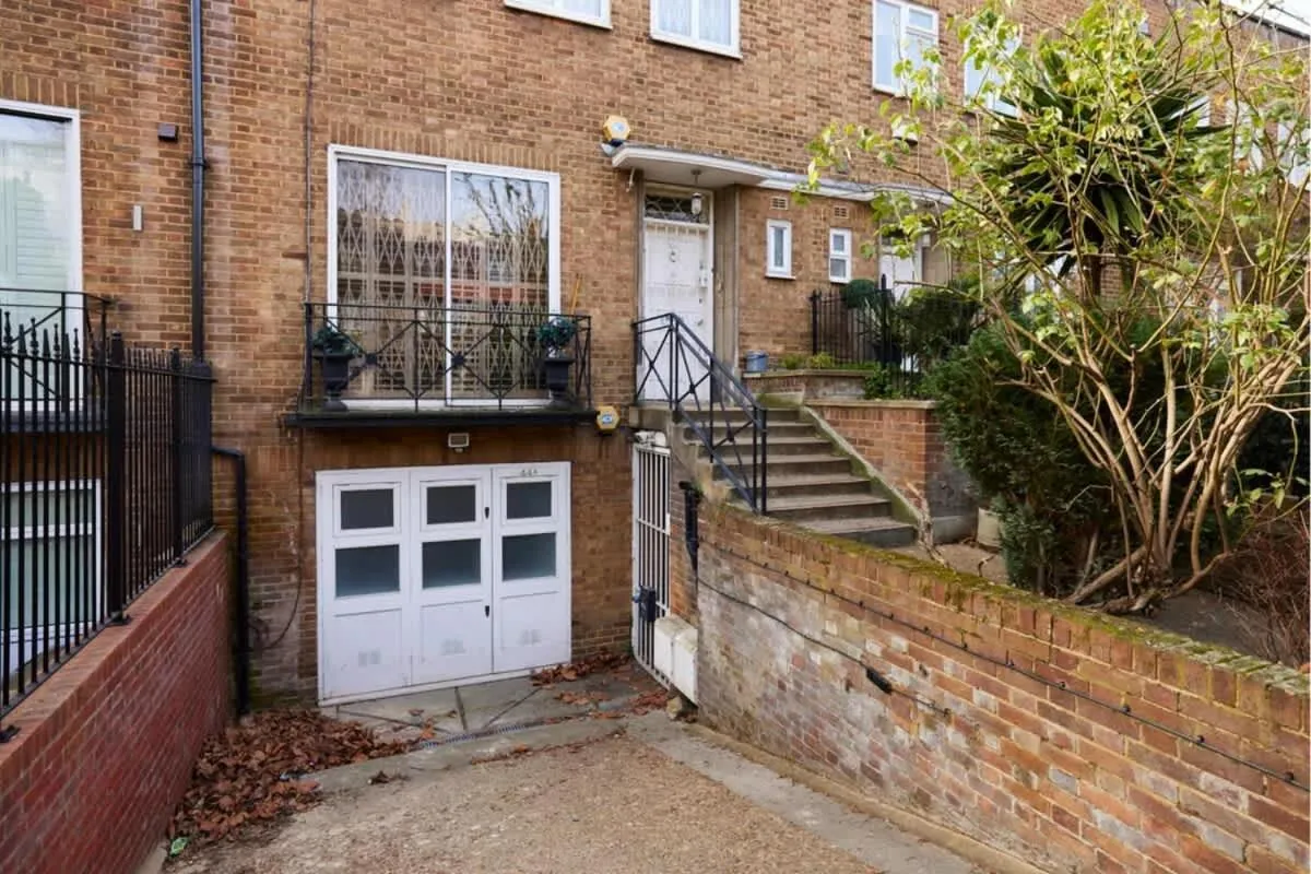 Image 5 of The Bayswater Nook – Stylish 1BDR Flat